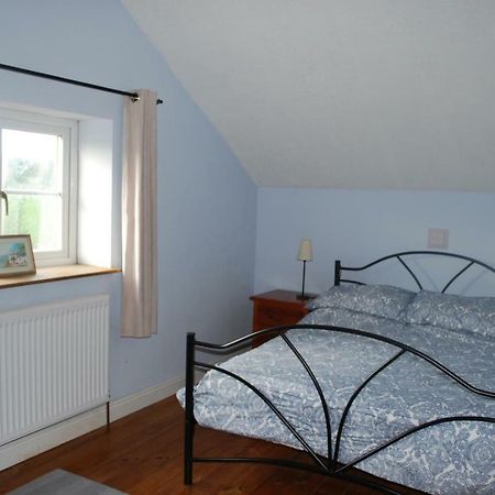 Ty Gylfinir Villa Llandegla Kültér fotó