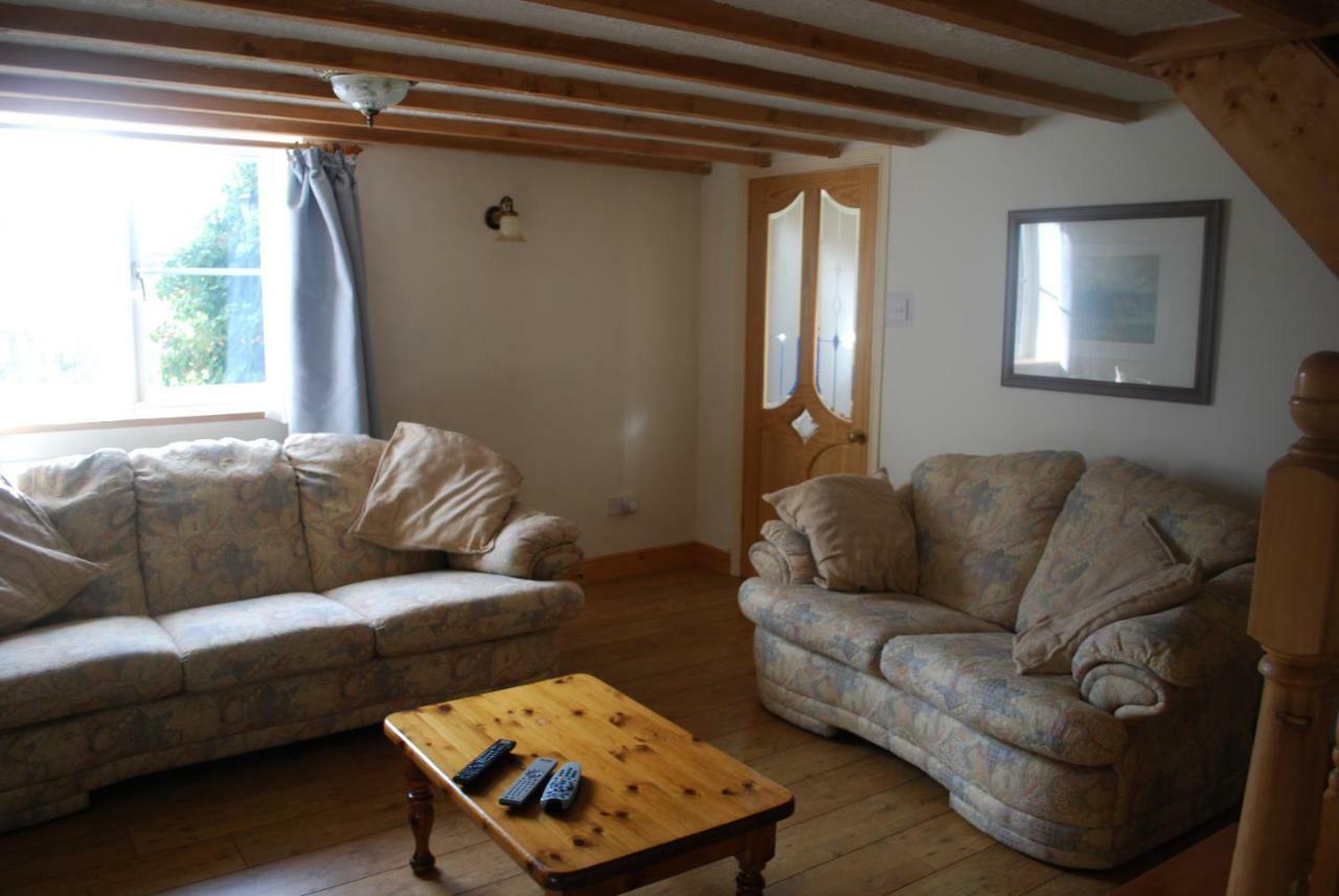 Ty Gylfinir Villa Llandegla Kültér fotó
