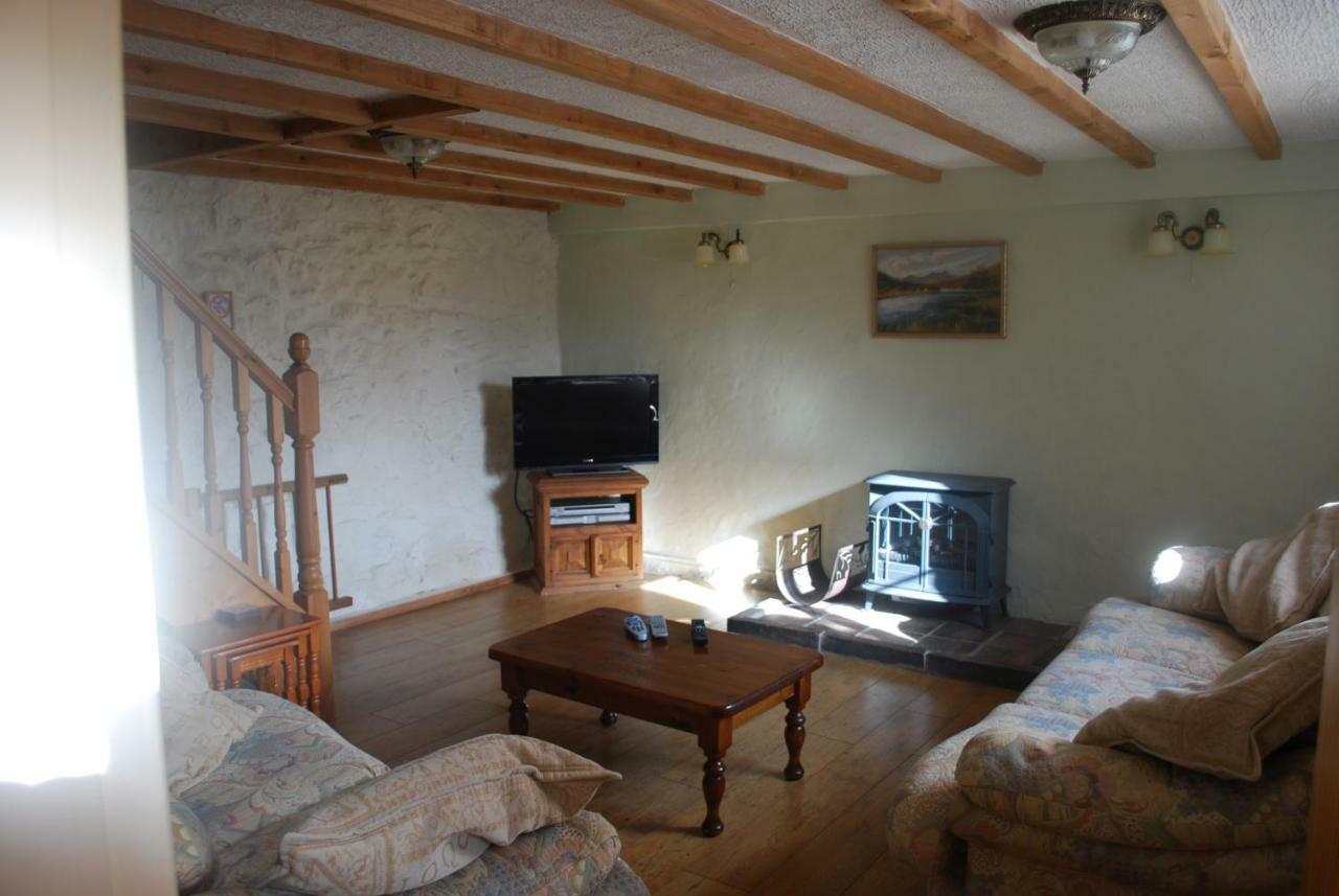 Ty Gylfinir Villa Llandegla Kültér fotó
